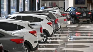 La AFIP sube los mínimos para informar la compra-venta de autos y motos, y para el formulario CETA