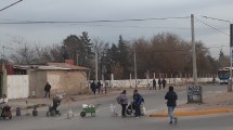 Imagen de Cortaron el Metrobus de Neuquén porque el camión garrafero no pasó