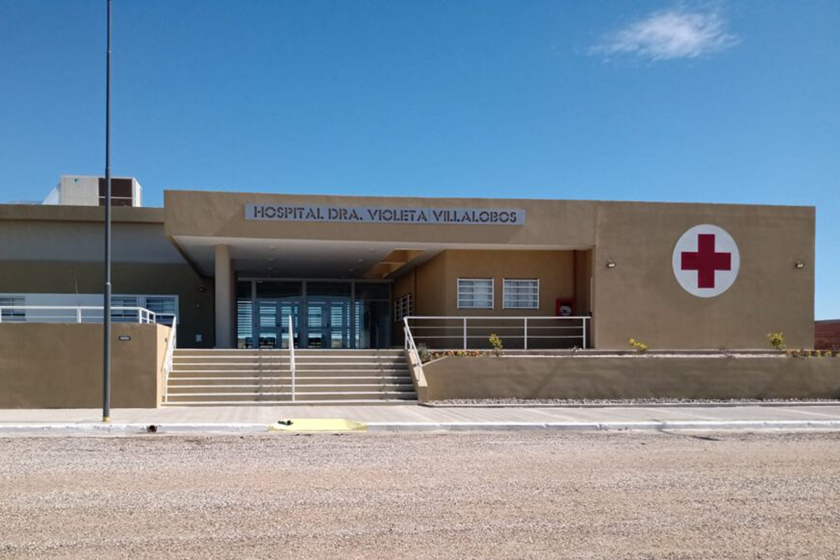 El hombre quedó bajo custodia policial en el hospital de Las Grutas