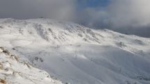 Imagen de Nieve: Bariloche dejó atrás el paisaje otoñal por uno invernal