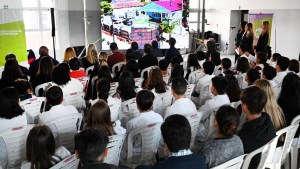 En Viedma inauguran el SUM de las Escuelas Primarias N° 1 y N°347