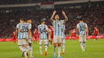 Imagen de Con un golazo de Paredes y otro de Cuti Romero, Argentina le ganó 2 a 0 a Indonesia