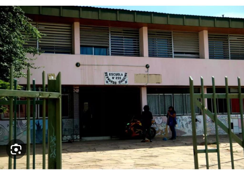 La escuela 255 está ubicada en Pablo Mange y Rolando. Foto: gentileza