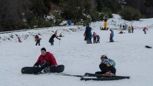 Bariloche espera el fin de semana largo con muchas reservas y poca certeza sobre el inicio de la temporada invernal