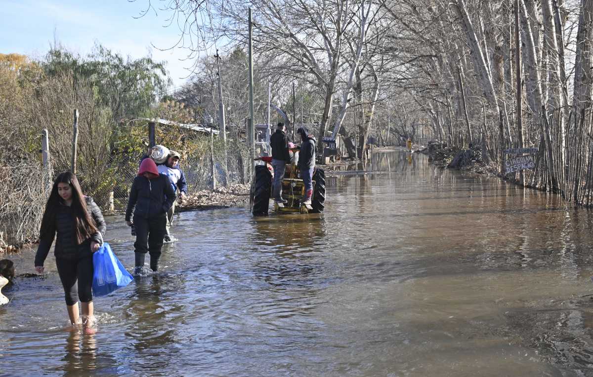 Así quedaron los barrios de la ribera de Cipolletti luego de la crecida: Foto Archivo: Florencia Salto.