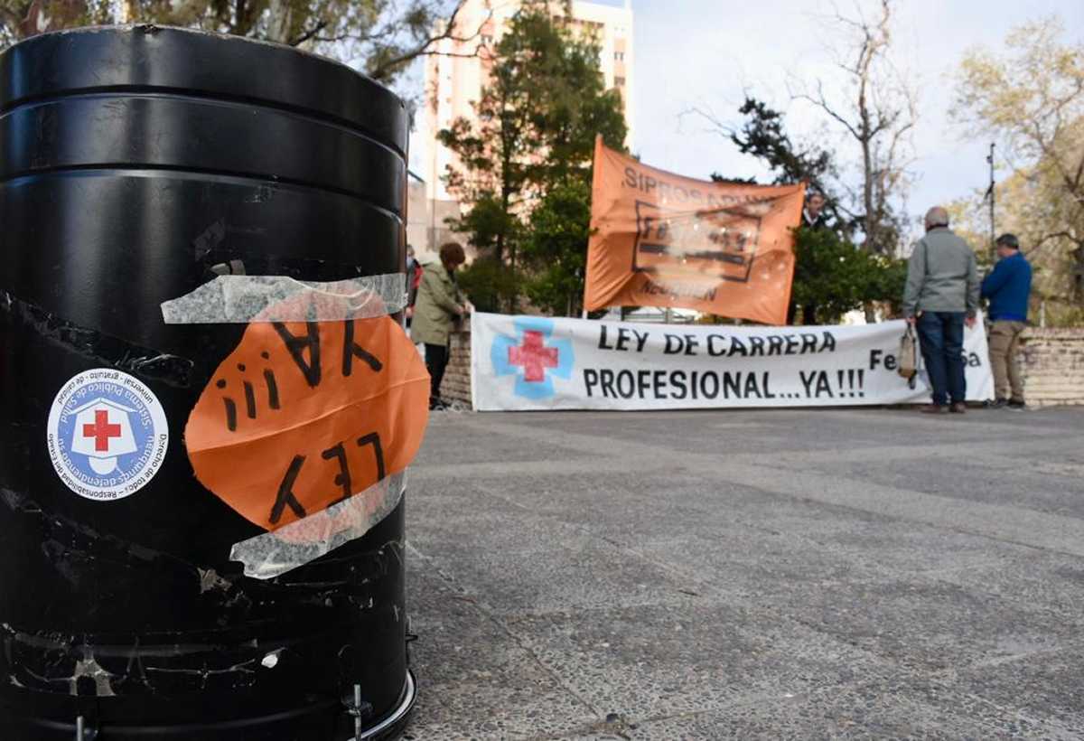 Desde Siprosapune reprocharon al gobierno de Figueroa no haber sido convocados a la negociación salarial. Escuchá la entrevista en Vos al Aire. (Foto: Matías Subat).