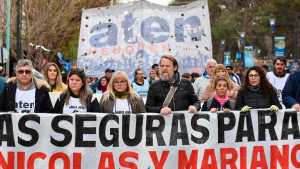 Cinco mil personas en la marcha en Neuquén por Aguada San Roque