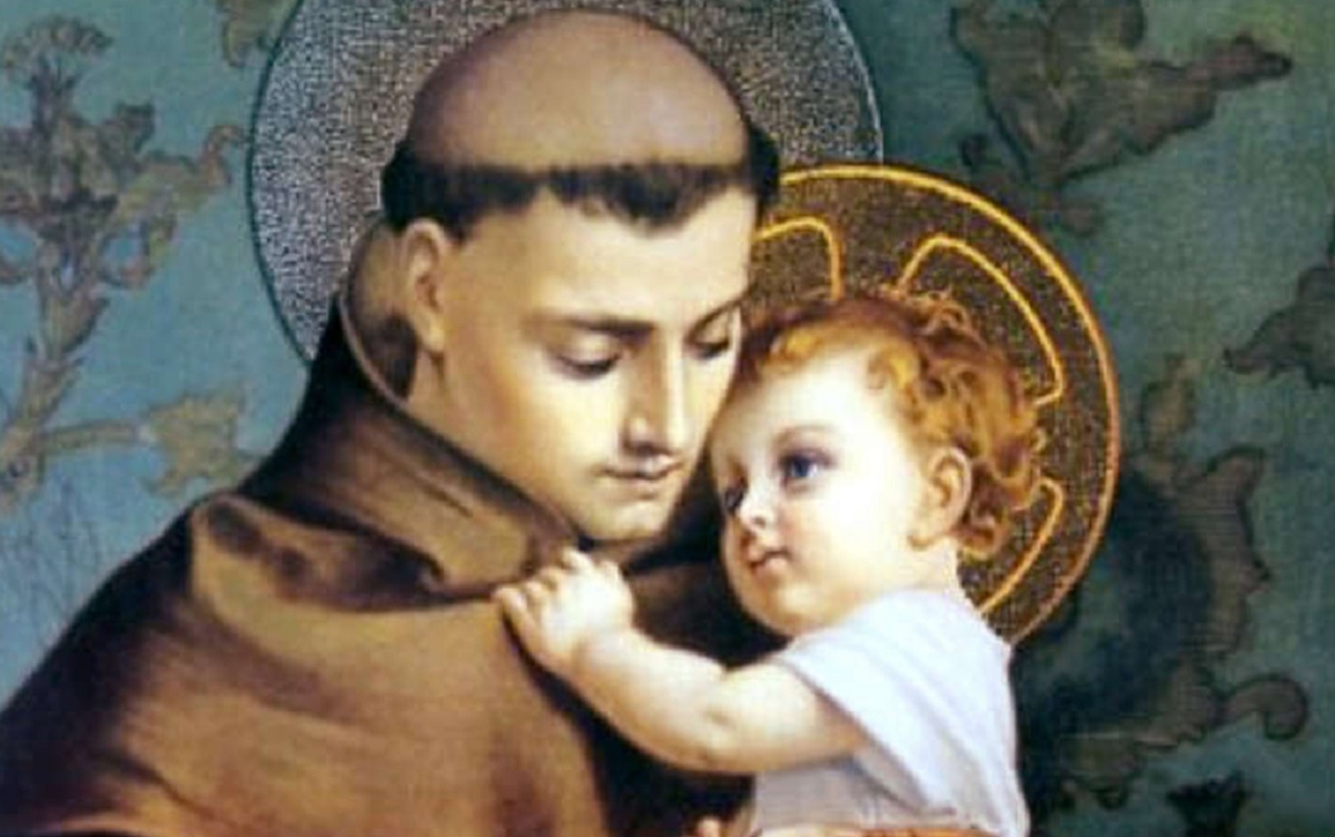 San Antonio de Padua es considerado uno de los santos más queridos de la Iglesia Católica.-