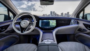 Mercedes-Benz incluye la inteligencia artificial (IA) en sus vehículos