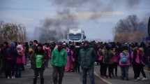 Imagen de Levantaron el corte de la Ruta 22 en Roca: paro y marchas en Neuquén, Cipolletti, Bariloche y Viedma