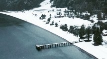 Imagen de Video: El Lago Espejo nevado y un paisaje para enamorarte