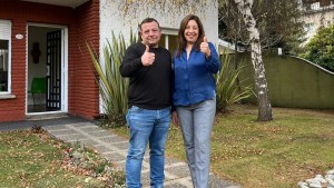 Esto es en off: Arabela Carreras, en una encrucijada por la licencia para la campaña en Bariloche