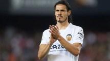 Imagen de Un acuerdo de palabra: Cavani se desvinculó del Valencia y se acerca a Boca