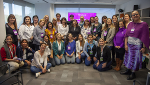 Mujeres en ciencia y tecnología: un encuentro promovió su liderazgo 