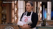 Imagen de MasterChef Argentina: por qué Daniela presentó su plato con una mano vendada