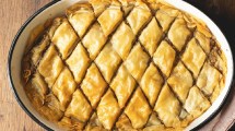 Imagen de Juliana le pone el toque dulce con esta baklava de pistachos y agua de rosas