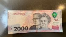 Imagen de Llegaron los billetes de 2.000 pesos a Neuquén: cómo saber que no son truchos