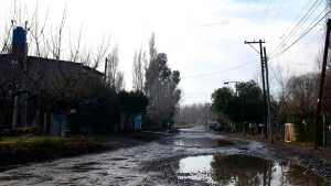 El río Limay alcanzó su máxima erogación e impactó en Cipolletti