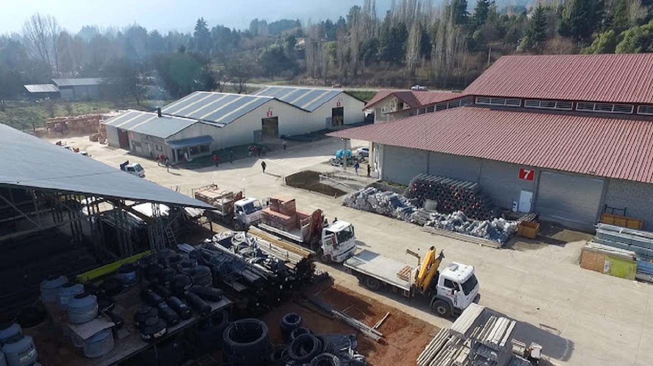 Las instalaciones de corralón Comarca Andina en El Bolsón.