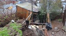 Imagen de Un herido y una vivienda desmoronada por un alud en San Martín de los Andes