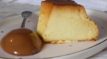 Imagen de Flan casero ¿con dulce de leche, crema o ambos?