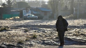 El frío extremo llegó a Neuquén y Río Negro: cómo afrontarlo y qué dice el alerta sobre el Alto Valle