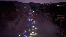 Imagen de Con la bajada de luces en el cerro Catedral, arrancó la Fiesta de la Nieve