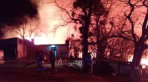 Imagen de Un incendio forestal azota a San Luis: vecinos tuvieron que ser evacuados