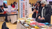 Imagen de Está en marcha la feria del libro y la Expo vocacional de Cutral Co