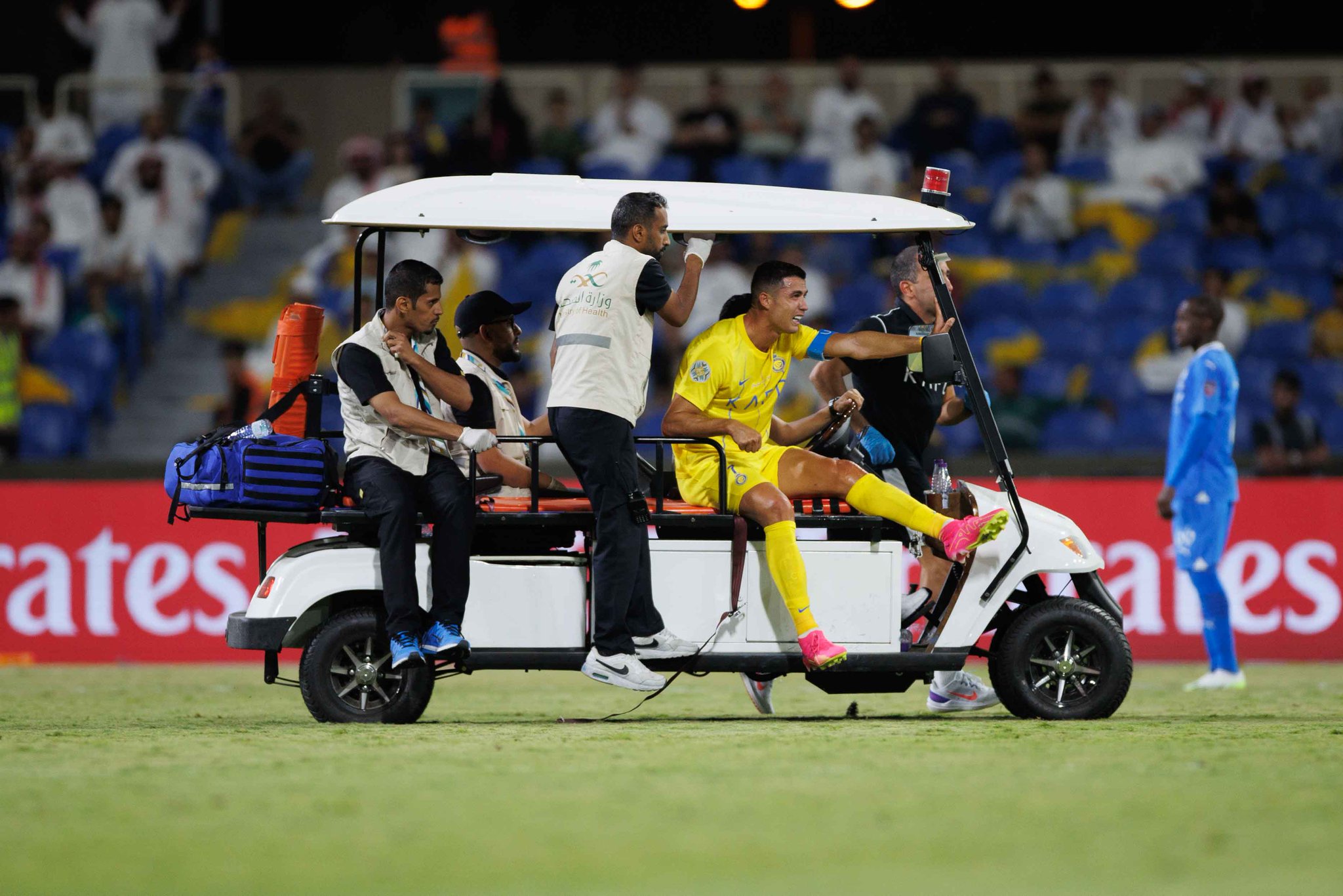 El delantero tuvo que ser reemplazado a cinco minutos del final.