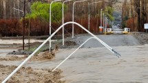 Imagen de Video: los ríos ya aumentan de caudal en Neuquén y amenazan familias, caminos y puentes