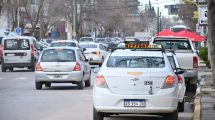 Imagen de Taxistas de Cipolletti buscan ajustar las tarifas debido a los aumentos de precios post PASO