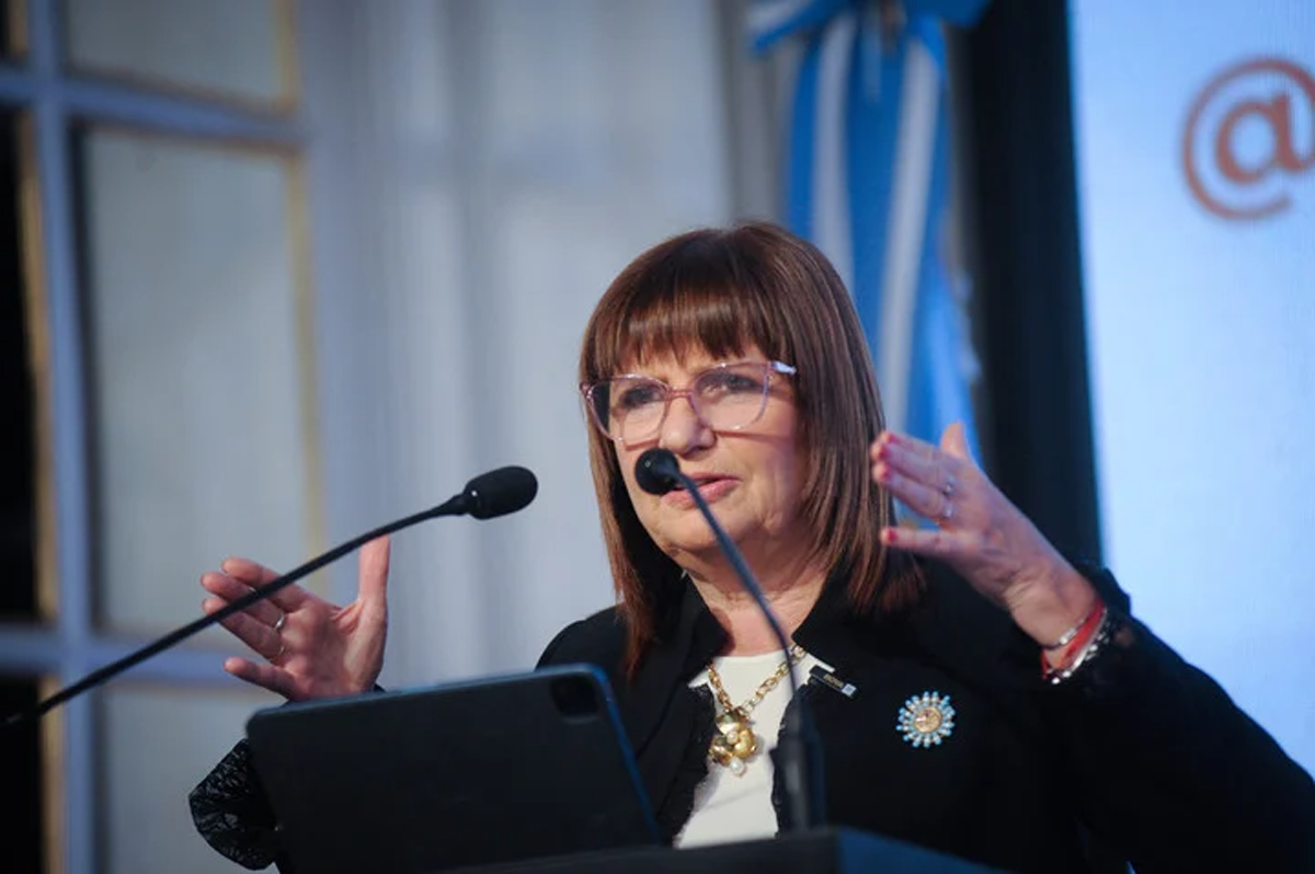 La candidata presidencial de Juntos por el Cambio criticó al presidente Alberto Fernández por la iniciativa que regirá a partir de 2024. Foto Federico Lopez Claro/Clarín