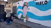 Imagen de Un mural recuerda al soldado Pablo Córdoba frente al cuartel de Zapala