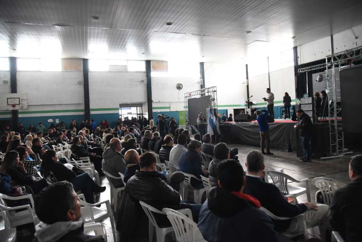 La audiencia pública se llevará a cabo en el gimnasio municipal en San Antonio Este. Foto: archivo Florencia Salto.