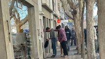 Imagen de Vecinos atraparon y casi linchan a un hombre por intentar robar en el centro de Cipolletti