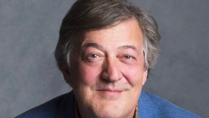 El actor Stephen Fry reclama que la han robado su voz con la IA