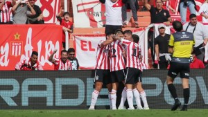 Copa Argentina: Estudiantes superó en los penales a Independiente y está en cuartos de final