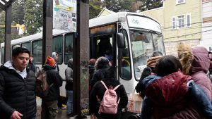Bariloche: se agudiza la crisis del transporte, mientras aumentan los millonarios subsidios