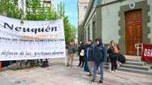 Imagen de Obreros no fueron recibidos por el Gobierno y levantaron la manifestación en el centro de Neuquén