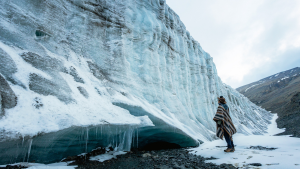 Guardianes del hielo: así es la vida en las alturas de un pequeño pueblo destinado a preservar un enorme glaciar en Perú