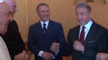 Imagen de Video: el divertido intercambio entre el papa y Sylvester Stallone: «¿Listo para boxear?»