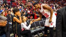 Imagen de Jimmy Butler sorprendió a Feli, un fanático argentino de Miami Heat, y se volvió viral