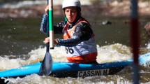 Imagen de Luz Cassini, la palista que adoptó a San Martín de los Andes y va por su tercer Juego Panamericano