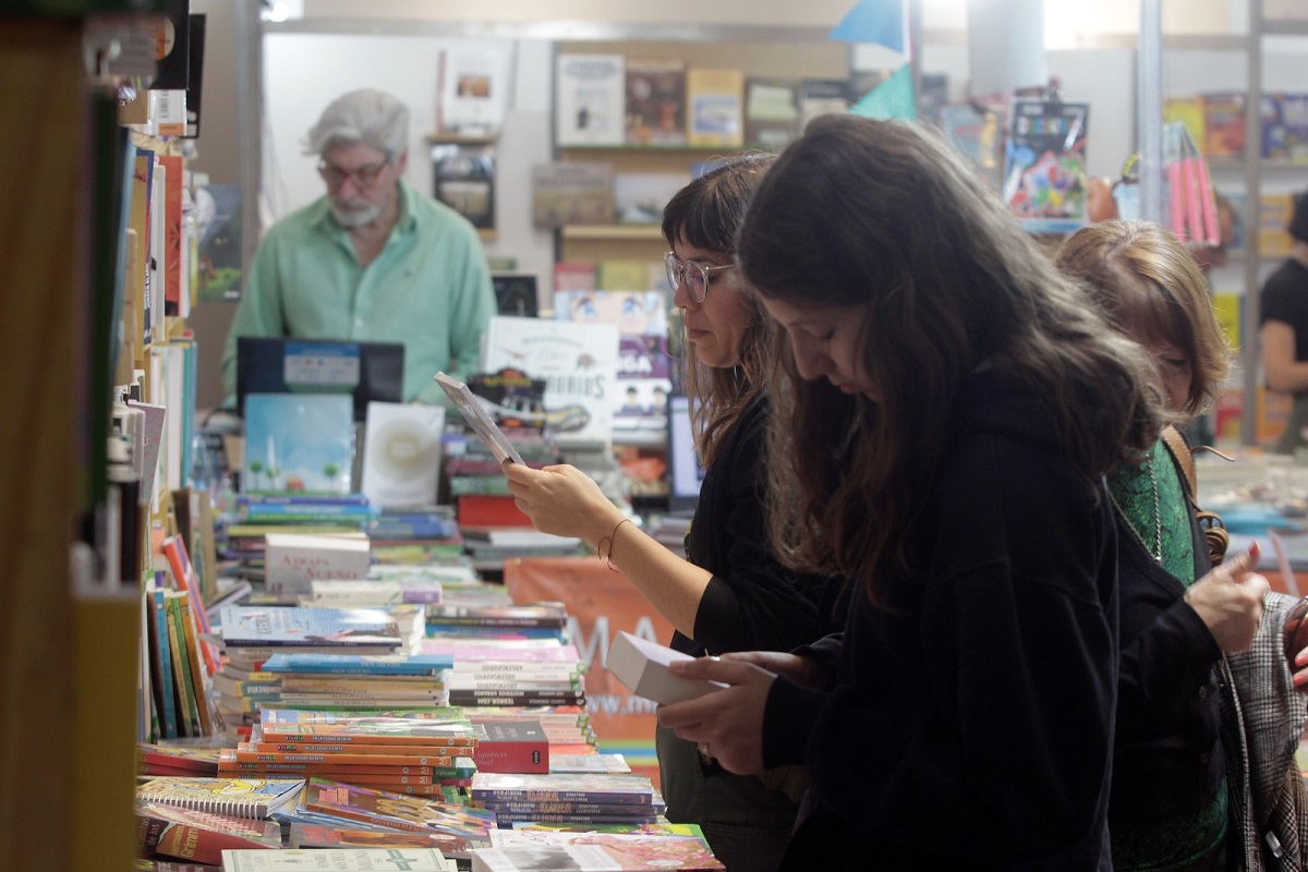 Feria del Libro en Cipolletti. Foto: Cecilia Maletti. 