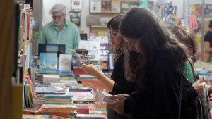 Feria del Libro en Cipolletti: la grilla de este martes 1 de octubre