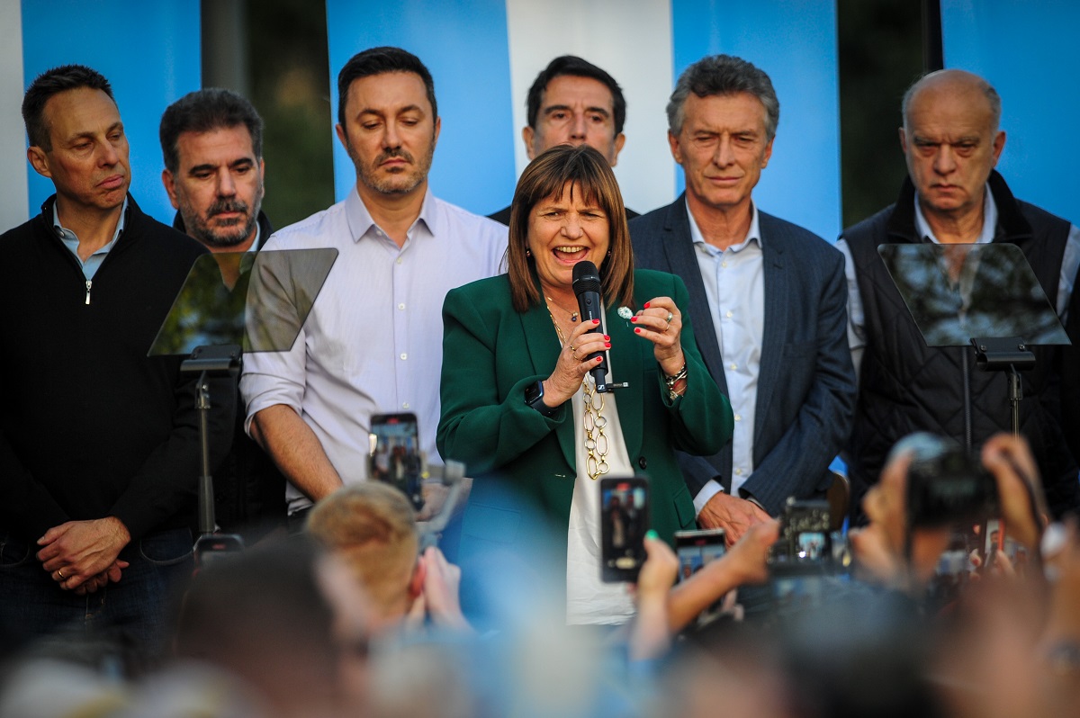 La candidata de Juntos por el Cambio cerró su campaña en Lomas de Zamora.