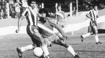 Imagen de Se cumplen 47 años del debut profesional de Maradona