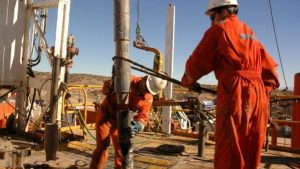 Una encuesta reveló en qué zona del país se pagan los mejores sueldos petroleros