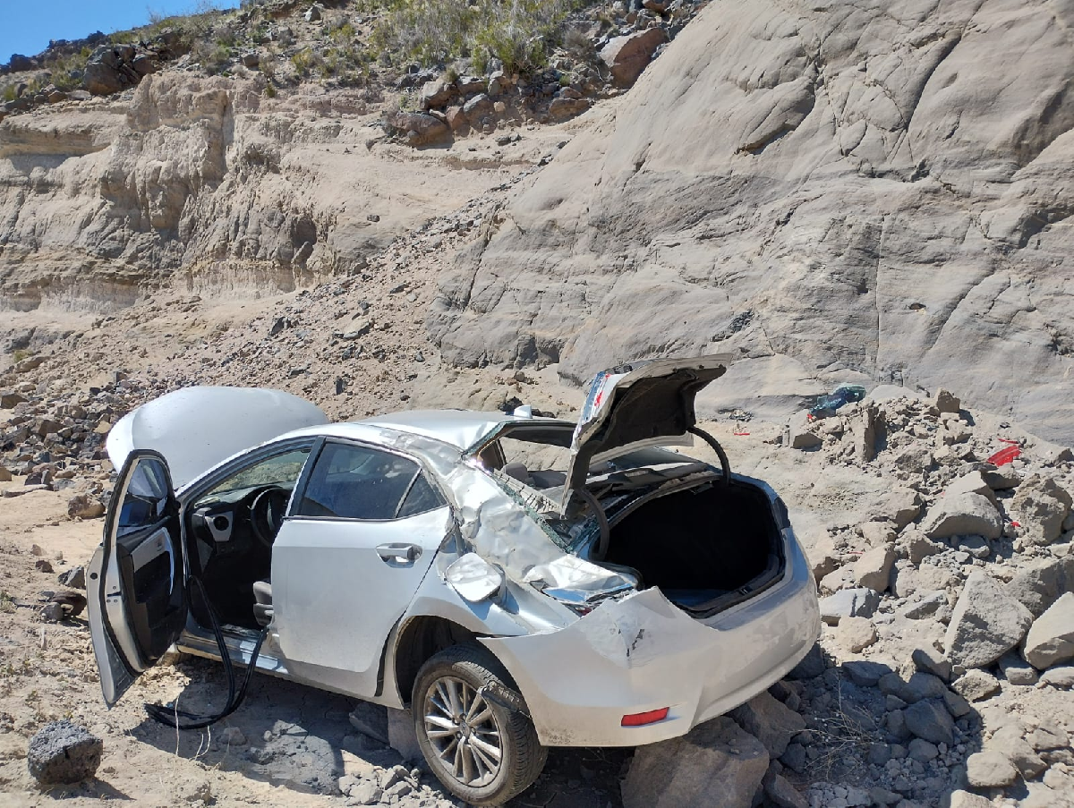 Dos heridos en un vuelco sobre la Ruta 40, cerca de Junín de los Andes 